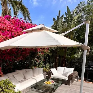 Little Paradise Close To La Sala In Puerto Banus / Quiet Villa