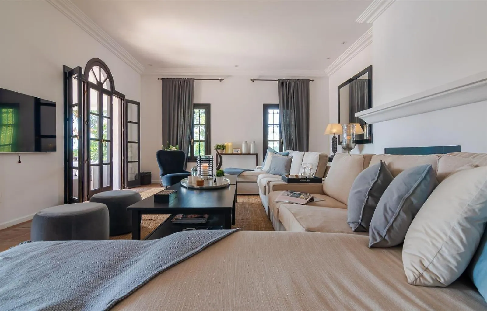 Luxury Villa In Marbella Golden Mile