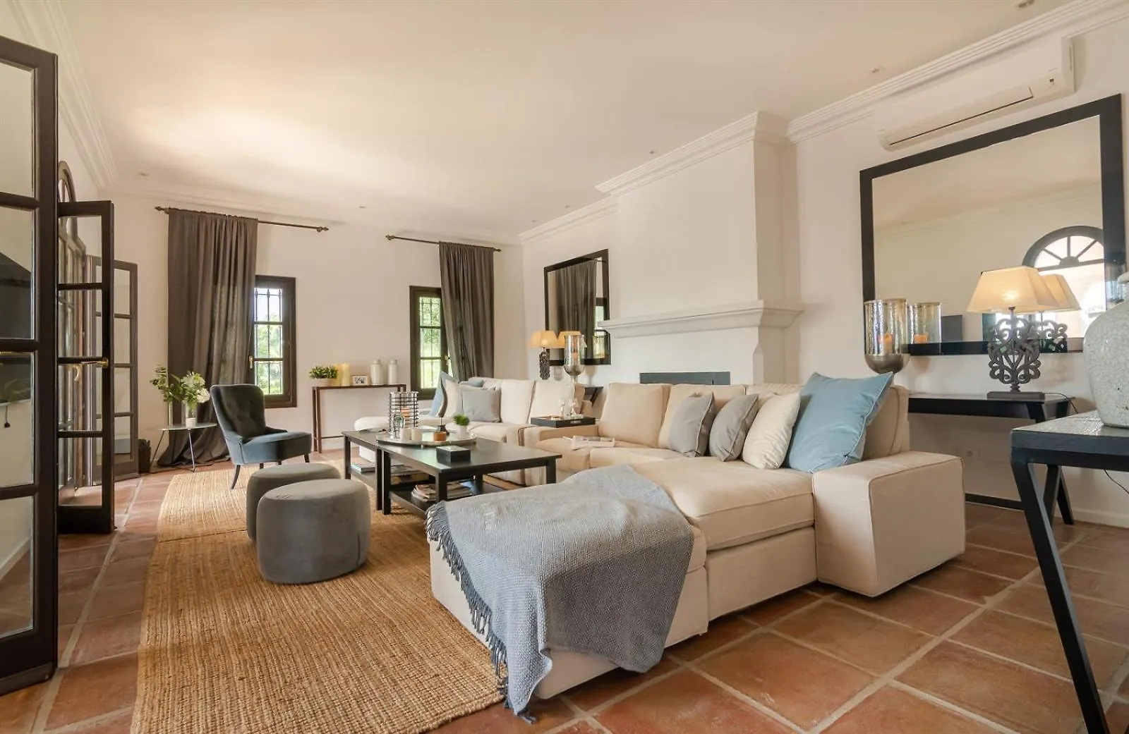 Luxury Villa In Marbella Golden Mile Spain
