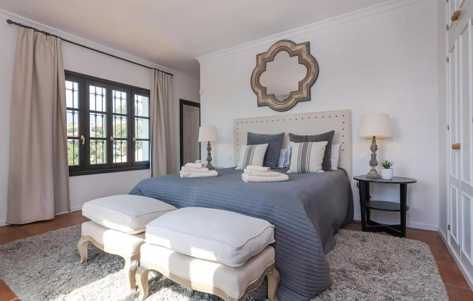 Luxury Villa In Marbella Golden Mile 0*,