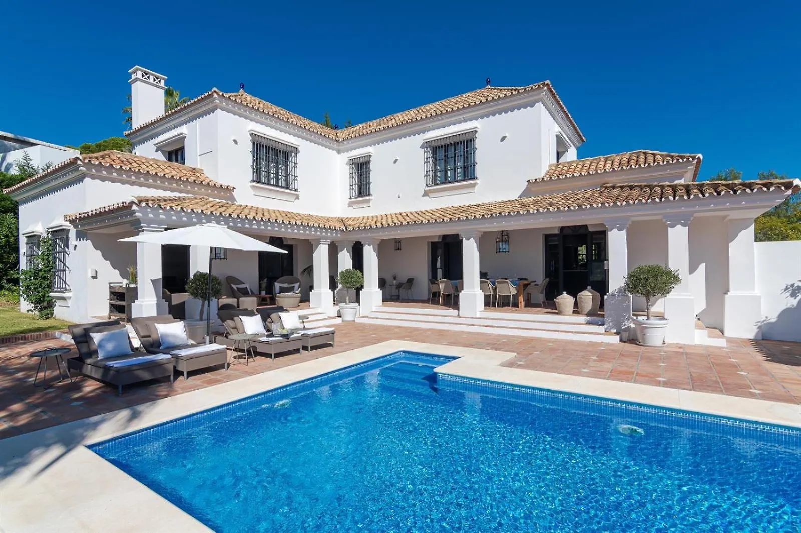 Luxury Villa In Marbella Golden Mile