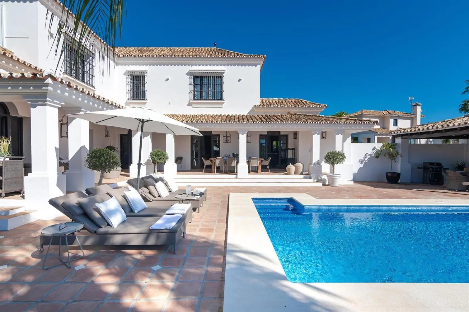 Luxury Villa In Marbella Golden Mile
