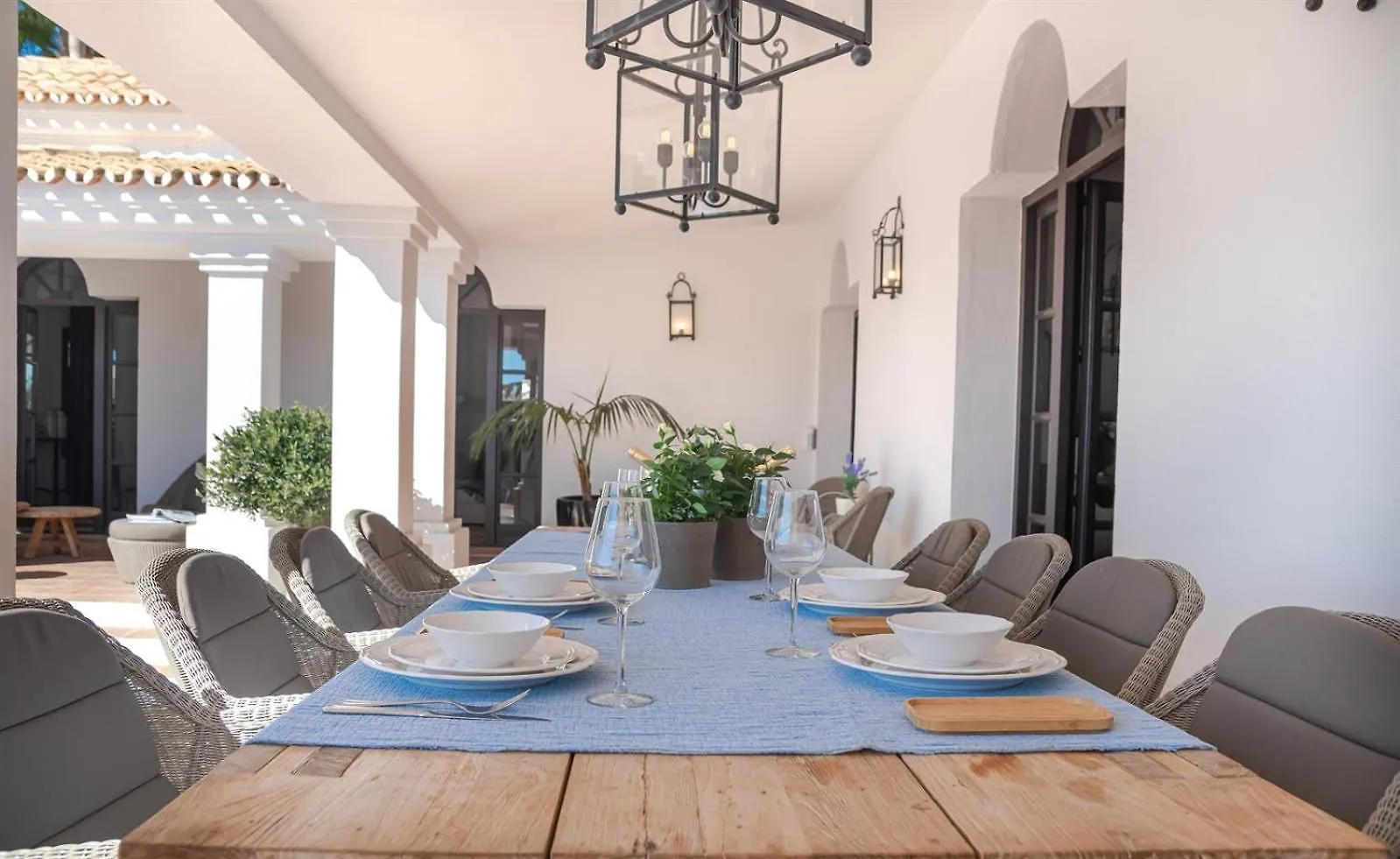 Luxury Villa In Marbella Golden Mile Spagna